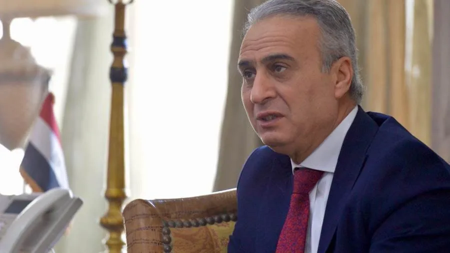 رئيس حماية المستهلك: عقوبة حبس السلع أو إخفائها تتضمن سنة سجن وغرامة تصل إلى 3 ملايين جنيه رئيس حماية المستهلك: عقوبة حبس السلع أو إخفائها تتضمن سنة سجن وغرامة تصل إلى 3 ملايين جنيه