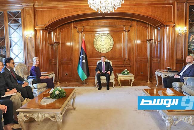 لقاء الدبيبة مع وفد مكتب خدمات الرقابة الداخلية التابع للأمم المتحدة في طرابلس، الأحد 15 يونيو 2025. (حكومتنا)
