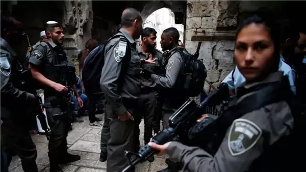 اعتقال شخصين إسرائيليين بتهمة العمل لصالح الاستخبارات الإيرانية اعتقال شخصين إسرائيليين بتهمة العمل لصالح الاستخبارات الإيرانية