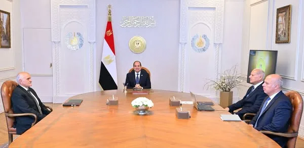الرئيس السيسي يتابع مستجدات عمل صندوق تكريم شهداء وضحايا ومفقودي ومصابي العمليات الحربية والإرهابية الرئيس السيسي يتابع مستجدات عمل صندوق تكريم شهداء وضحايا ومفقودي ومصابي العمليات الحربية والإرهابية
