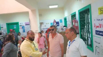 أبو غنيمة يقوم بزيارة القافلة الطبية في قرية كوم الذهب بسيدي سالم