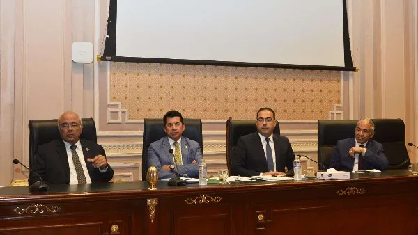 رئيس لجنة شباب النواب: قمنا بعقد 607 اجتماعات وتناولنا 615 طلب إحاطة رئيس لجنة شباب النواب: قمنا بعقد 607 اجتماعات وتناولنا 615 طلب إحاطة