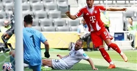 بايرن ميونخ يحقق انتصارا ساحقا على أوكلاند 10-0 في بطولة كأس العالم للأندية. بايرن ميونخ يحقق انتصارا ساحقا على أوكلاند 10-0 في بطولة كأس العالم للأندية.