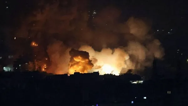 إيران تُعلن تدمير ميناء حيفا بشكل كامل نتيجة الهجوم الصاروخي. إيران تُعلن تدمير ميناء حيفا بشكل كامل نتيجة الهجوم الصاروخي.