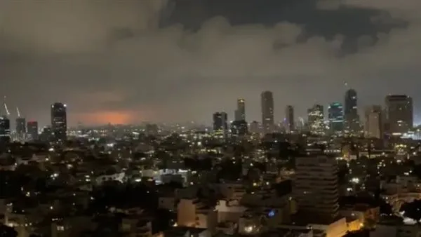 متحدث القوات المسلحة الإيرانية: يجب على الإسرائيليين الرحيل، فلن تبقى مناطق آمنة للعيش قريباً. متحدث القوات المسلحة الإيرانية: يجب على الإسرائيليين الرحيل، فلن تبقى مناطق آمنة للعيش قريباً.