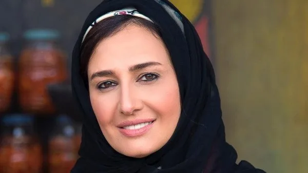 الفتنة قد تصيب أي شخص، وحسبنا الله في ذلك.. عبير الشرقاوي ترسل رسالة لحلا شيحة الفتنة قد تصيب أي شخص، وحسبنا الله في ذلك.. عبير الشرقاوي ترسل رسالة لحلا شيحة