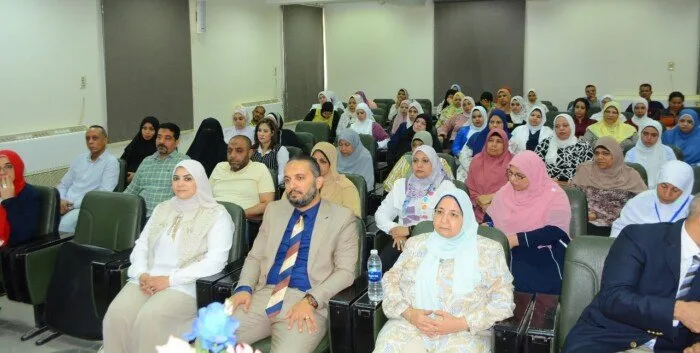 «كيف تؤثر الأمراض المزمنة على الاقتصاد المصري» في ندوة بجامعة أسيوط «كيف تؤثر الأمراض المزمنة على الاقتصاد المصري» في ندوة بجامعة أسيوط