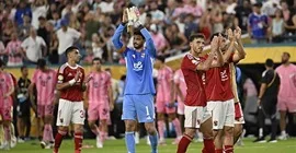عقوبة غير متوقعة تضرب نجمًا جديدًا في الأهلي بعد تريزيجيه عقوبة غير متوقعة تضرب نجمًا جديدًا في الأهلي بعد تريزيجيه