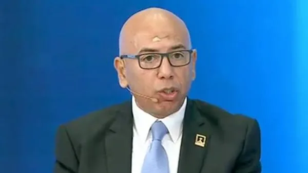 خالد عكاشة: إسرائيل تمكنت من تحقيق تدخلات استخباراتية كبيرة داخل إيران. خالد عكاشة: إسرائيل تمكنت من تحقيق تدخلات استخباراتية كبيرة داخل إيران.