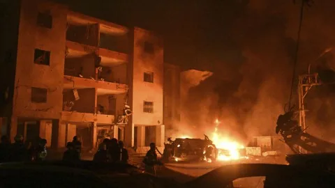 إيران تخطر قطر وعمان بعدم وجود مفاوضات “في ظل الهجوم” الإسرائيلي. إيران تخطر قطر وعمان بعدم وجود مفاوضات “في ظل الهجوم” الإسرائيلي.