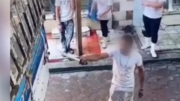 ضبط جزار اعتدى على ماشية وذبحها بطرق غير قانونية في السيدة زينب. ضبط جزار اعتدى على ماشية وذبحها بطرق غير قانونية في السيدة زينب.