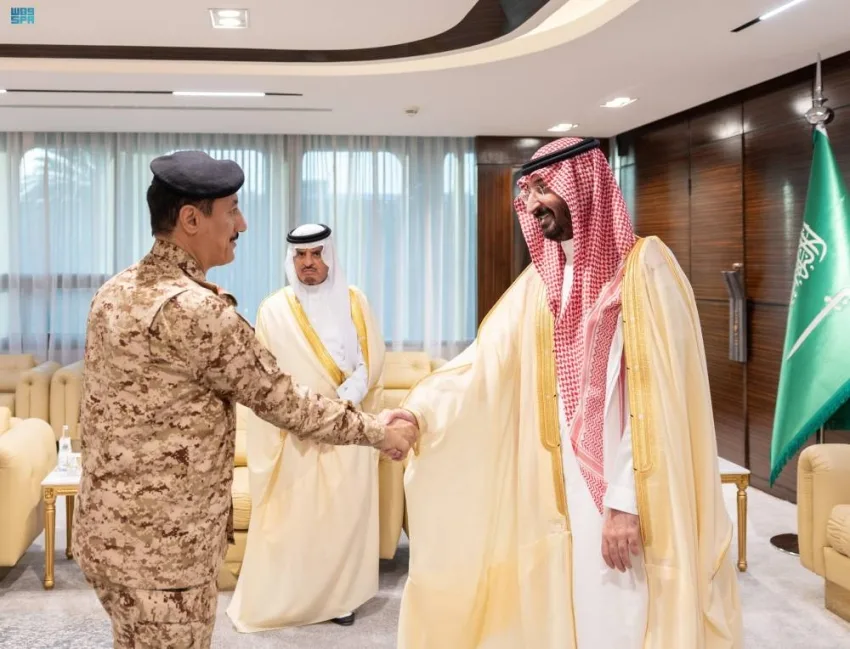 وزير الحرس الوطني يرحب بقادة الوزارة وكبار المسؤولين بمناسبة عيد الأضحى المبارك وزير الحرس الوطني يرحب بقادة الوزارة وكبار المسؤولين بمناسبة عيد الأضحى المبارك