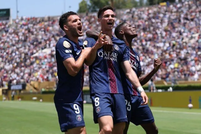 باريس سان جيرمان يسحق أتلتيكو مدريد برباعية دون رد في كأس العالم للأندية «فيديو» باريس سان جيرمان يسحق أتلتيكو مدريد برباعية دون رد في كأس العالم للأندية «فيديو»