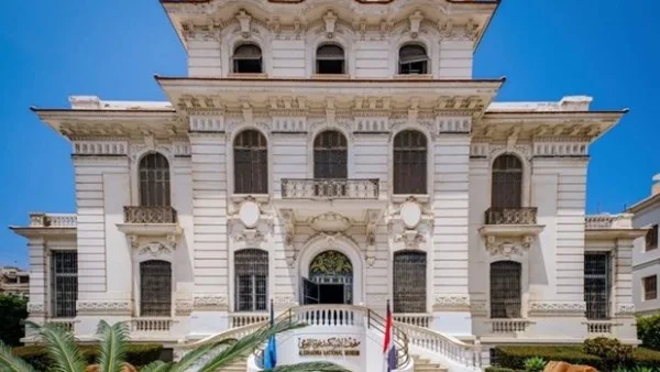 أعمال الموزاييك اليدوية: ورشة إبداعية في متحف الإسكندرية القومي أعمال الموزاييك اليدوية: ورشة إبداعية في متحف الإسكندرية القومي