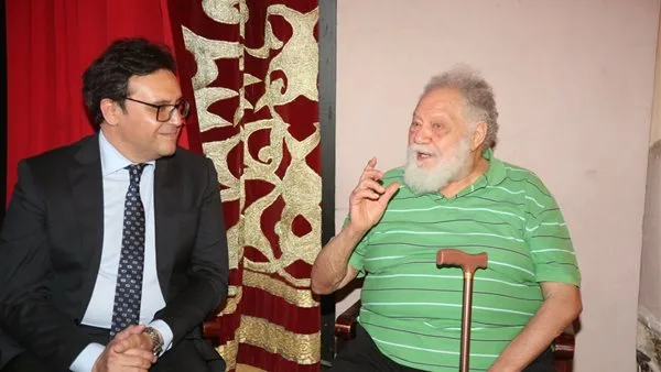 وزير الثقافة: انطلاق عرض “الملك لير” تزامناً مع ذكرى ثورة 30 يونيو وزير الثقافة: انطلاق عرض “الملك لير” تزامناً مع ذكرى ثورة 30 يونيو