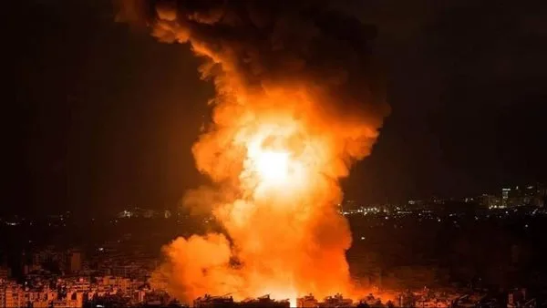 الدفاعات الأمريكية تسقط طائرة مسيّرة فوق أربيل شمال العراق الدفاعات الأمريكية تسقط طائرة مسيّرة فوق أربيل شمال العراق