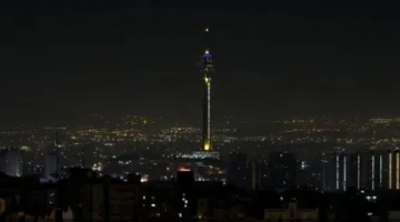 إيران تخبر قطر وعمان بأنها ترفض التفاوض في ظل التصعيد الإسرائيلي.
