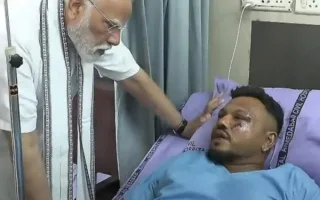 الناجي الفريد من تحطم الطائرة الهندية يشارك تفاصيل مغامرته في الخروج مشياً على الأقدام!