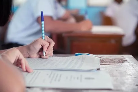 دعاء للطلاب في الامتحانات الثانوية العامة: 10 أدعية لتعزيز التركيز والذاكرة دعاء للطلاب في الامتحانات الثانوية العامة: 10 أدعية لتعزيز التركيز والذاكرة