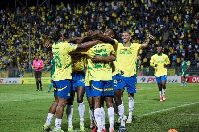 كأس العالم للأندية 2025: صن داونز يسعى للتألق عالميًا أمام أولسان كأس العالم للأندية 2025: صن داونز يسعى للتألق عالميًا أمام أولسان