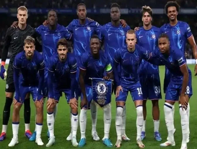 ليام ديلاب يتصدر هجوم تشيلسي في التشكيلة المتوقعة لمباراة لوس أنجلوس بكأس العالم للأندية ليام ديلاب يتصدر هجوم تشيلسي في التشكيلة المتوقعة لمباراة لوس أنجلوس بكأس العالم للأندية
