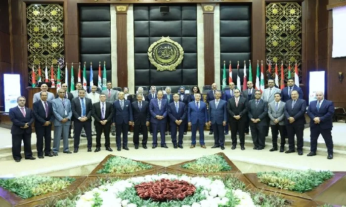 الأكاديمية العربية ومحكمة الإسكندرية الاقتصادية تنظمان ورشة عمل مشتركة حول التغيير الرقمي الأكاديمية العربية ومحكمة الإسكندرية الاقتصادية تنظمان ورشة عمل مشتركة حول التغيير الرقمي