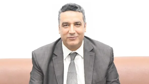 محافظ قنا يتباحث بشأن الخطط المستقبلية مع المدير الجديد للطب البيطري محافظ قنا يتباحث بشأن الخطط المستقبلية مع المدير الجديد للطب البيطري