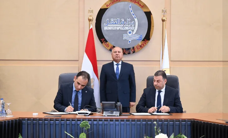 إبرام عقد ترخيص مشروع “رحلة رايدز” للنقل الذكي باستثمارات تبلغ 400 مليون جنيه إبرام عقد ترخيص مشروع “رحلة رايدز” للنقل الذكي باستثمارات تبلغ 400 مليون جنيه