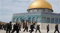 القدس: الاحتلال يغلق المسجد الأقصى وكنيسة القيامة لليوم الرابع على التوالي القدس: الاحتلال يغلق المسجد الأقصى وكنيسة القيامة لليوم الرابع على التوالي