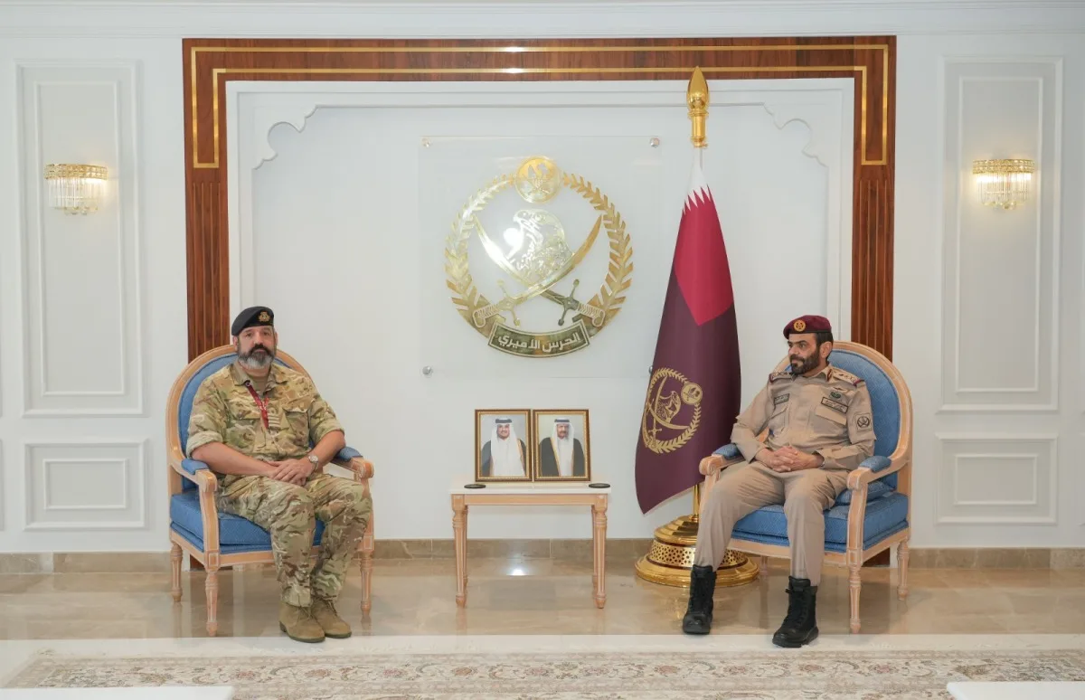 قائد الحرس الأميري يجتمع مع المُلحق العسكري البريطاني قائد الحرس الأميري يجتمع مع المُلحق العسكري البريطاني