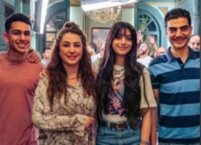 مفاجأة ياسمينا العبد وراء كواليس مسلسل ابن النصابة بمشاركة كندة علوش ومعتز هشام مفاجأة ياسمينا العبد وراء كواليس مسلسل ابن النصابة بمشاركة كندة علوش ومعتز هشام