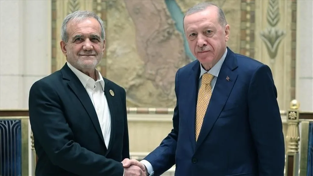 أردوغان يوضح للرئيس الإيراني: تركيا مؤهلة لتكون وسيطاً في محادثات النووي. أردوغان يوضح للرئيس الإيراني: تركيا مؤهلة لتكون وسيطاً في محادثات النووي.