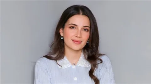 شام الذهبي: آدم، ابن بسمة بوسيل، سيكون عريساً لمستقبل ابنتي باتفاق مع والدته. شام الذهبي: آدم، ابن بسمة بوسيل، سيكون عريساً لمستقبل ابنتي باتفاق مع والدته.
