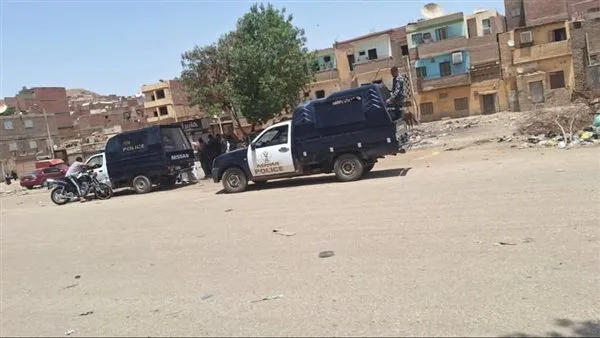 بفضل إبلاغ «النجدة».. تفاصيل حادثة دموية أسفرت عن إصابة 5 أشخاص في أسوان بفضل إبلاغ «النجدة».. تفاصيل حادثة دموية أسفرت عن إصابة 5 أشخاص في أسوان
