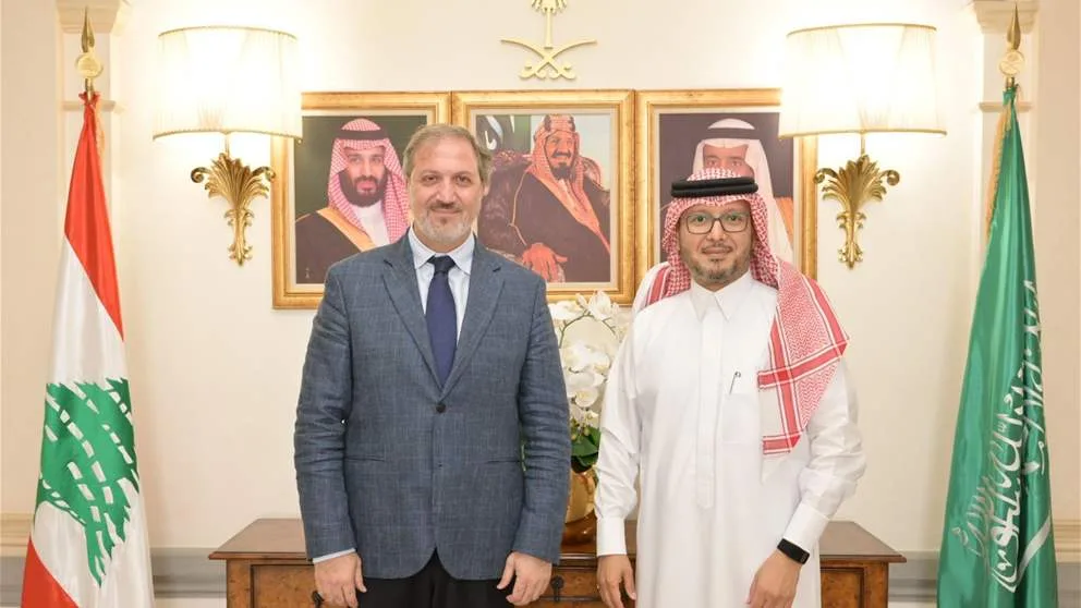 بخاري يستقبل عمدة مدينة بيروت بخاري يستقبل عمدة مدينة بيروت