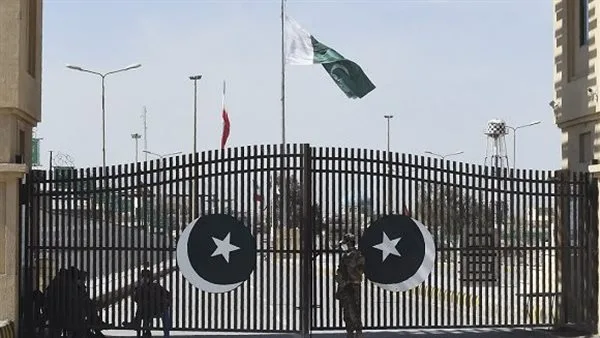 عاجل.. باكستان تقرر إغلاق حدودها مع إيران عاجل.. باكستان تقرر إغلاق حدودها مع إيران