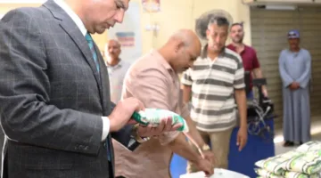 محافظ أسوان يتفقد جودة السلع وتوافرها في المجمع الاستهلاكي بإدفو