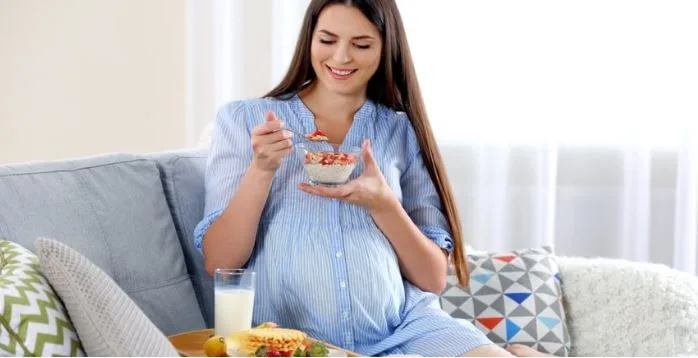 أطعمة تعزز ذكاء الجنين خلال الحمل.. اكتشفيها الآن أطعمة تعزز ذكاء الجنين خلال الحمل.. اكتشفيها الآن
