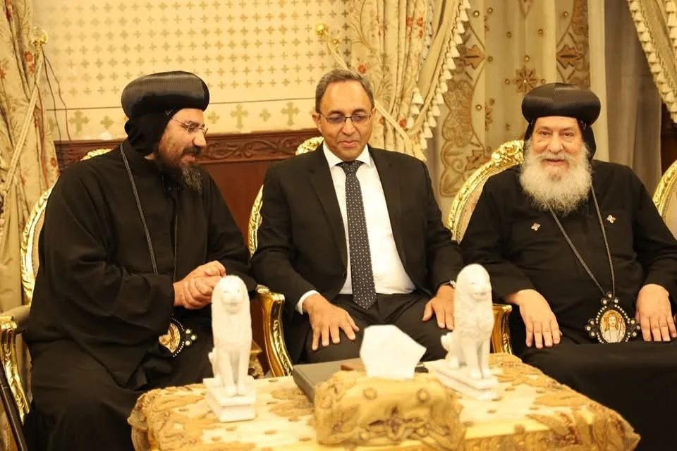 حفل ترحيب بالأسقف العام الجديد لإيبارشية قنا بحضور المحافظ | صور