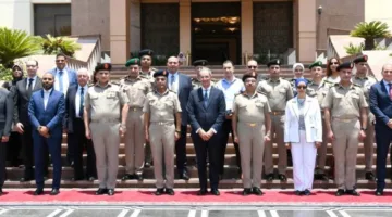 القوات المسلحة تنظم اجتماعاً مع “الاتصالات” للتعريف بمبادرة معهد تكنولوجيا المعلومات لتدريب المجندين