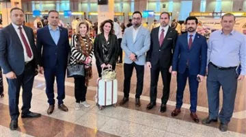 بعد عودتها إلى مصر، إلهام شاهين تعبر عن تقديرها لرئيس وزراء العراق والسفير المصري.