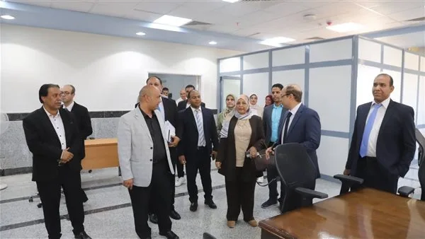 رئيس جامعة جنوب الوادي يرحب بلجنة مجلس الجامعات الخاصة رئيس جامعة جنوب الوادي يرحب بلجنة مجلس الجامعات الخاصة