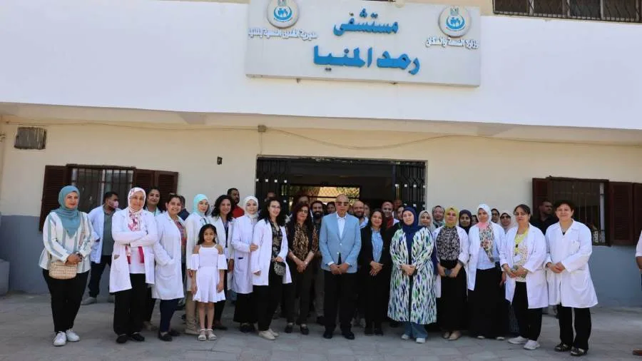 محافظ المنيا يطلق مشروع تطوير قسم العمليات في مستشفى الرمد محافظ المنيا يطلق مشروع تطوير قسم العمليات في مستشفى الرمد