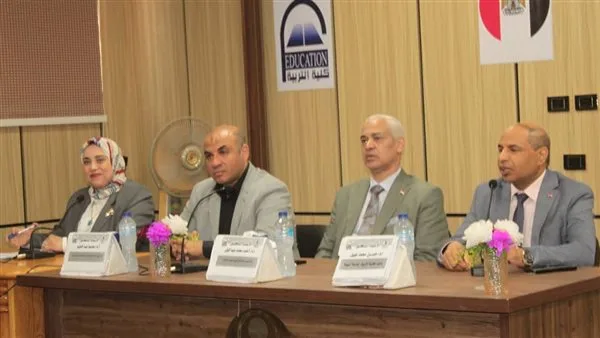 بدء الدورة الرابعة والسبعين لتدريب المعلم الجامعي بمشاركة مئة متدرب في جامعة أسيوط بدء الدورة الرابعة والسبعين لتدريب المعلم الجامعي بمشاركة مئة متدرب في جامعة أسيوط