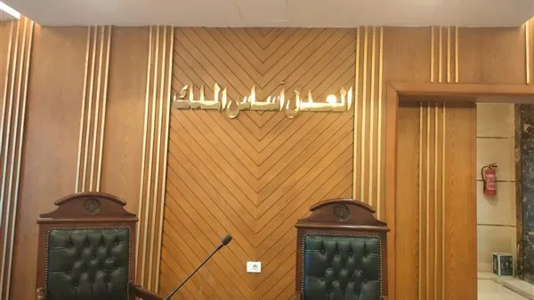 الحكم بالسجن لفترة طويلة على 4 متهمين بقتل محتجز في قسم شرطة المعصرة الحكم بالسجن لفترة طويلة على 4 متهمين بقتل محتجز في قسم شرطة المعصرة