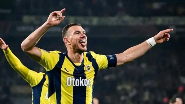 فيورنتينا يقترب من إنهاء صفقة إدين دجيكو بعقد يمتد لعام واحد فيورنتينا يقترب من إنهاء صفقة إدين دجيكو بعقد يمتد لعام واحد