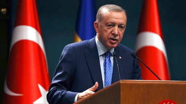 “أردوغان” يقترح دور تركيا كوسيط لحل النزاع بين إيران وإسرائيل “أردوغان” يقترح دور تركيا كوسيط لحل النزاع بين إيران وإسرائيل