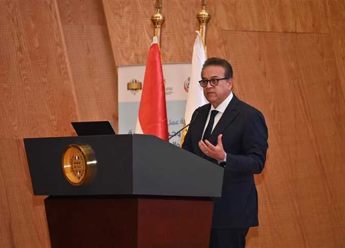وزير الصحة: المريض هو محور جميع سياسات واستراتيجيات الوزارة. وزير الصحة: المريض هو محور جميع سياسات واستراتيجيات الوزارة.