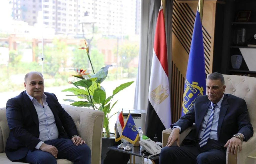 إضافة مسرح فوزي فوزي إلى قائمة البرامج السياحية في أسوان إضافة مسرح فوزي فوزي إلى قائمة البرامج السياحية في أسوان