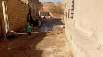 محافظ سوهاج instructs to promptly address the sewage leak in Naj’ al-Deir.